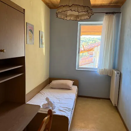 Sea View House B Apartment